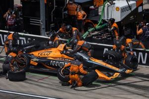 Patricio O'Ward, Arrow McLaren Chevrolet, parada en boxes