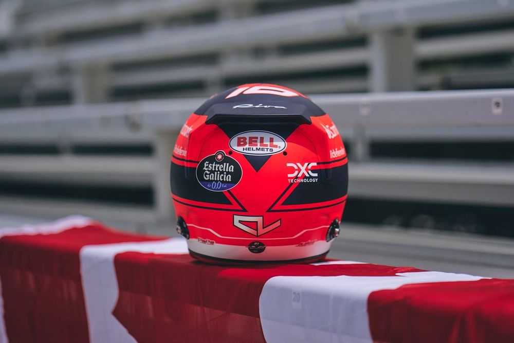 Casco homenaje de Charles Leclerc, Ferrari