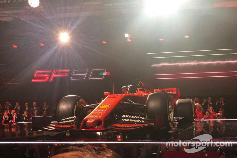Ferrari SF90 2019
