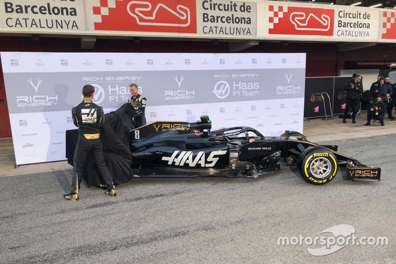 Kevin Magnussen, Haas F1 Team, Romain Grosjean, Haas F1 Team, onthullen de nieuwe Haas VF-19