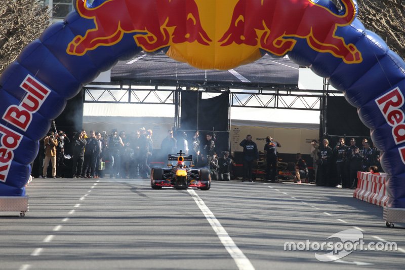 Демозаїзди Red Bull у Токіо