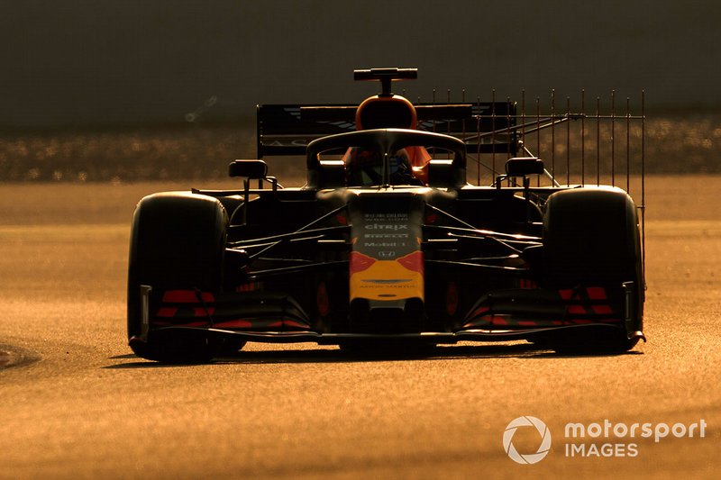 11. Пьер Гасли, Red Bull RB15 – 1:17.091 (шины C5, 7-й день)