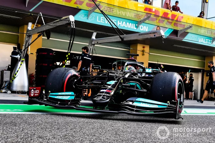 Lewis Hamilton, Mercedes W12