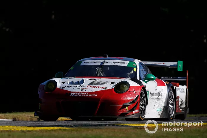 #58 Wright Motorsports Porsche 911 GT3 R, GTD: Patrick Long, Christina Nielsen, Robert Renauer