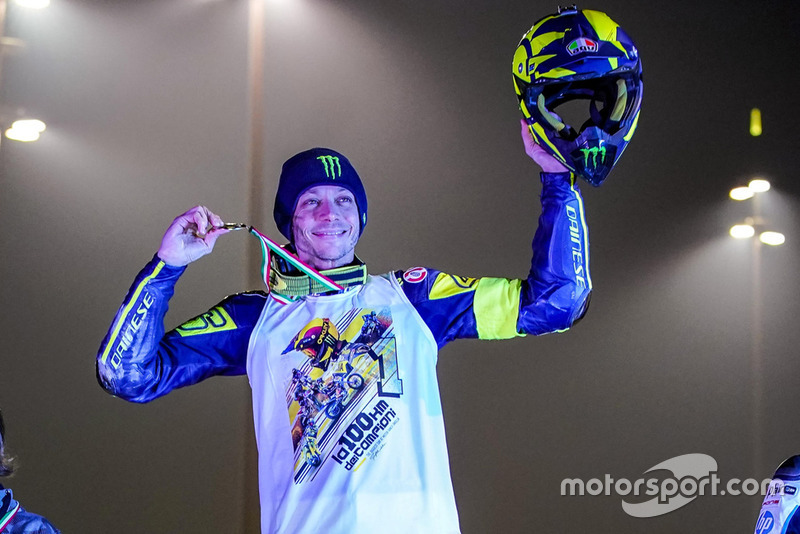 Valentino Rossi, festeggia la vittoria