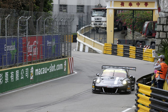 #991 Craft Bamboo Racing Porsche 911 GT3 R: Mathieu Jaminet