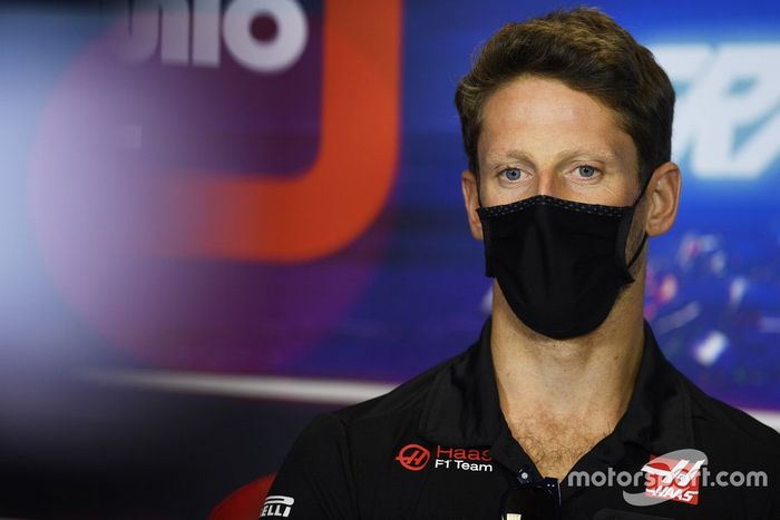 Romain Grosjean, Haas F1, en la conferencia de prensa