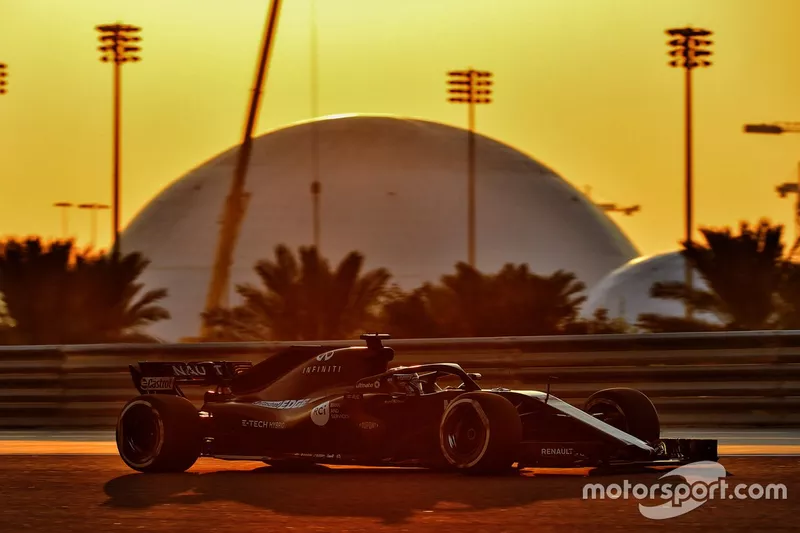 Fernando Alonso, Renault F1 Team R.S.18