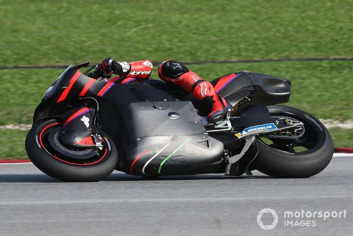 Maverick Viñales, Aprilia Racing Team