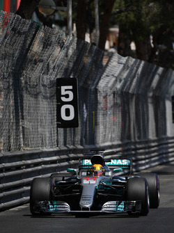 Lewis Hamilton, Mercedes-Benz F1 W08 Hybrid