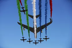 عروض جوية فوق الحلبة