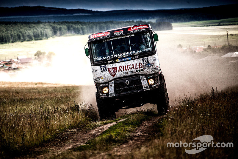 #315 Riwald Dakar Team Renault: Gerrit Huzink, Rob Buursen, Ed Wigman