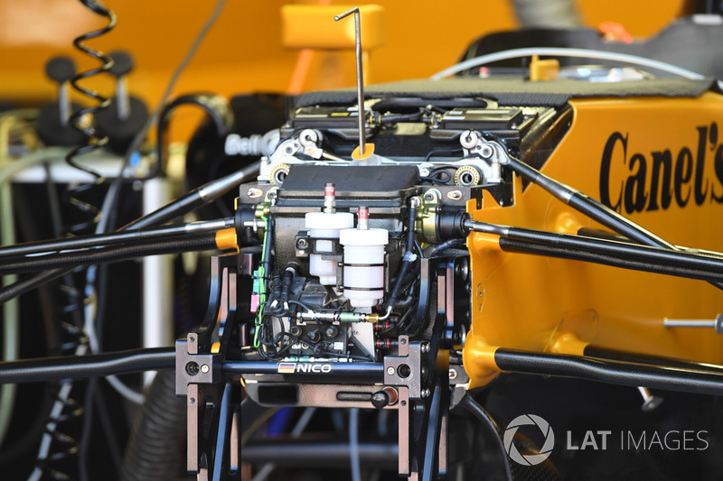 Renault Sport F1 Team RS17 front suspension, chassis and brake reservoir