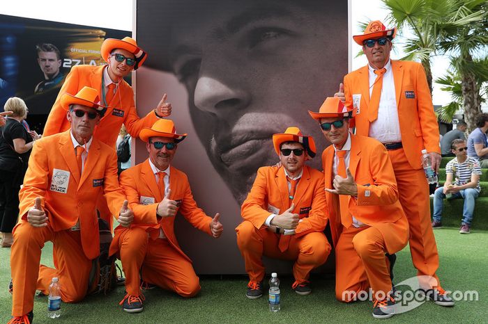 Y así posaron los de Max