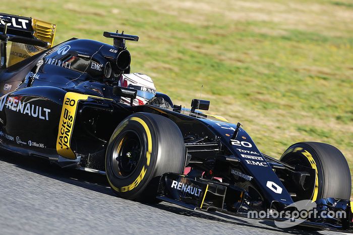 Kevin Magnussen, Renault Sport F1 Team RS16