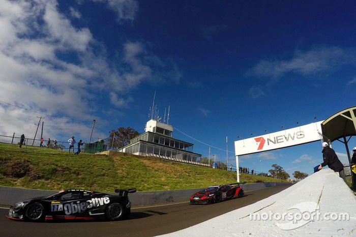 #11 McElrea Racing McLaren 650S: Tony Walls, Warren Luff, Matt Campbell, Tim Slade