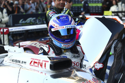 Ganador de la carrera Fernando Alonso, Toyota Gazoo Racing