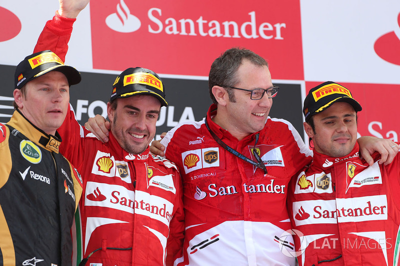 Podium: winnaar Fernando Alonso, Ferrari, tweede Kimi Raikkonen, Lotus F1, derde Felipe Massa, Ferra