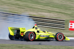 Simon Pagenaud, Team Penske Chevrolet spins