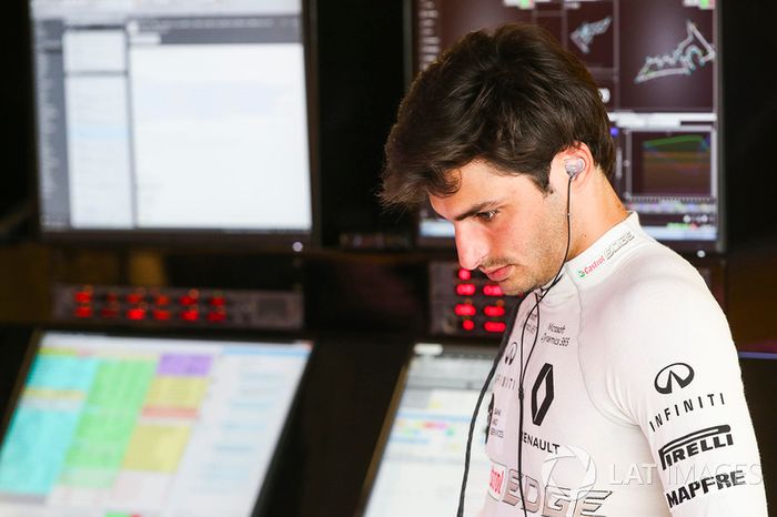 Carlos Sainz Jr., Renault Sport F1 Team
