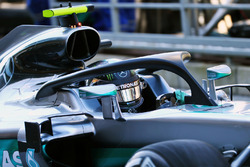 Nico Rosberg, Mercedes AMG F1 W07 Hybrid mit dem Halo Cockpitschutz