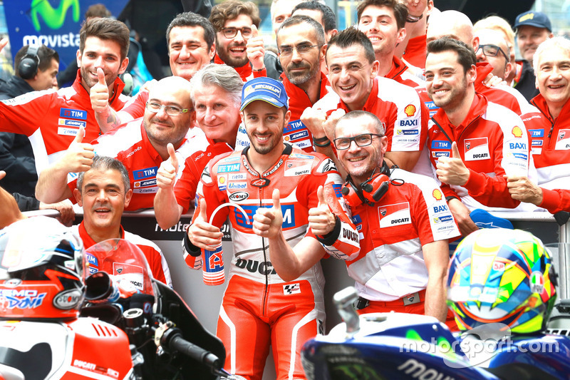 Polesitter Andrea Dovizioso, Ducati Team