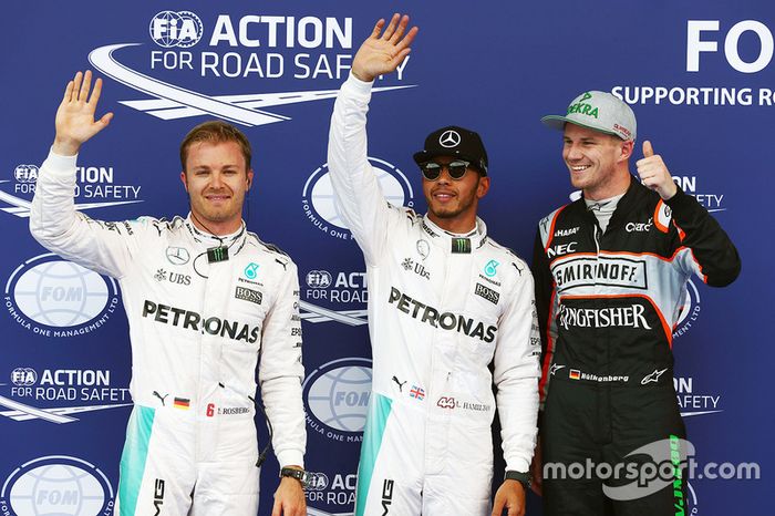 Pelo tempo na pista, Lewis Hamilton, foi o pole position,  com Nico Rosberg em segundo e Nico Hulkenberg em terceiro.