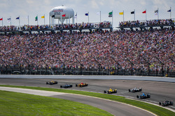 Départ : James Hinchcliffe, Schmidt Peterson Motorsports Honda mène