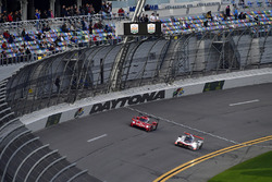 #31 Action Express Racing Cadillac DPi, P: Eric Curran, Mike Conway, Stuart Middleton, Felipe Nasr,