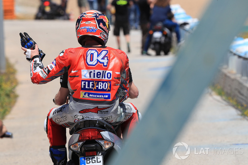 Andrea Dovizioso, Ducati Team, nach Sturz