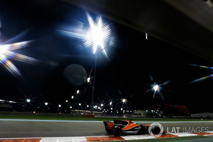 Fernando Alonso, McLaren MCL32