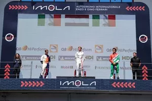 Gara 2 della Porsche Carrera Cup Italia a Imola