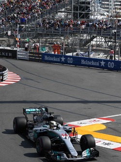 Льюіс Хемілтон, Mercedes-Benz F1 W08