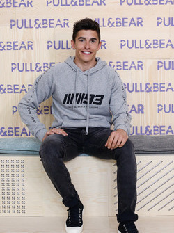 Marc Marquez, Pull & Bear colección de ropa