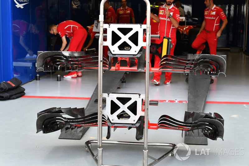 Ferrari SF70H nose and front wings