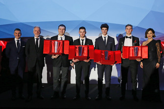 Massimiliano Cariola, Pietro Innocenti, Giuliano Bottazzi, Gianmarco Quaresmini, Alessio Rovera, Diego Bertonelli e Valentina Albanese