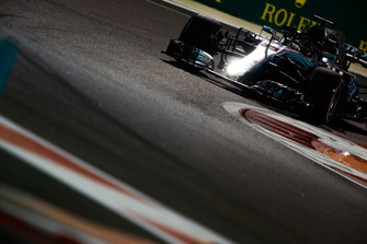 Lewis Hamilton, Mercedes AMG F1 W09 EQ Power+