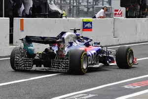 Brendon Hartley, Scuderia Toro Rosso STR13, avec des capteurs aérodynamiques 