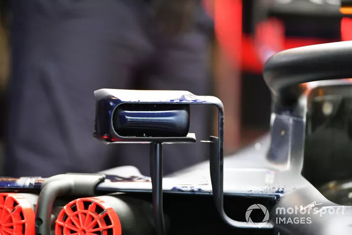 Red Bull Racing RB14 mirror 