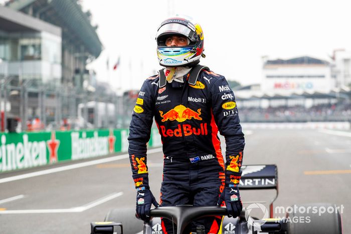 Ganador de la pole Daniel Ricciardo, Red Bull Racing