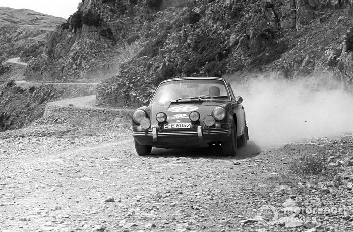 Sobieslaw Zasada / Jerzy Dobrzanski, Porsche 911