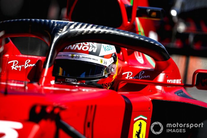 Carlos Sainz Jr., Ferrari SF21