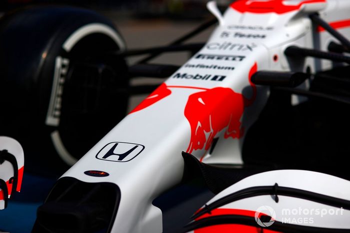 La nueva decoración del Red Bull Racing RB16B en Turquía