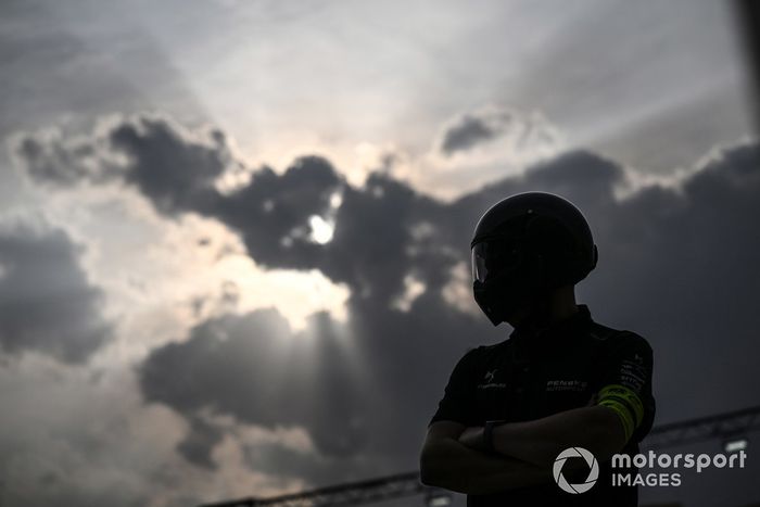 Equipo de boxes de DS Penske