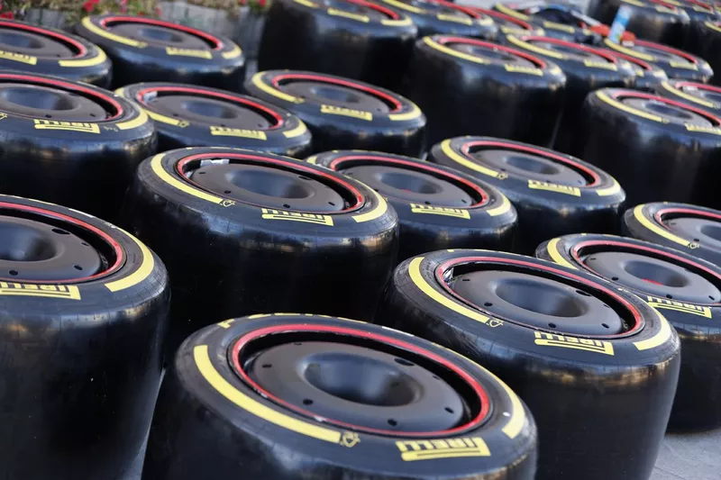 Pneus Pirelli