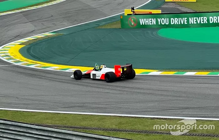 Bruno Senna, McLaren MP4/4