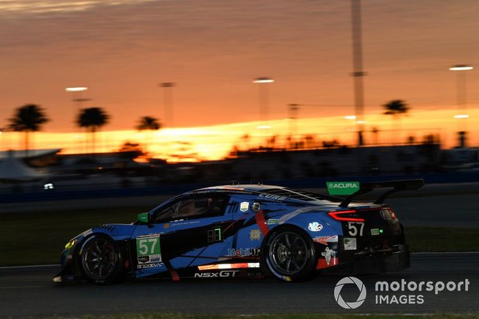 #57 Heinricher Racing w/MSR Curb-Agajanian Acura NSX GT3, GTD: Alvaro Parente, Misha Goikhberg, Trent Hindman, AJ Allmendinger