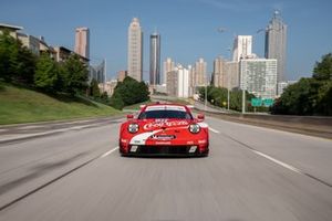 Porsche 911 RSR Coca-Cola renk düzeni