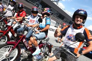 Jack Miller, Red Bull KTM Factory Racing, vuelta en pista en ciclomotor