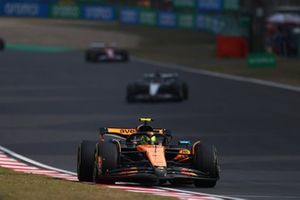 Lando Norris, McLaren, George Russell, Mercedes